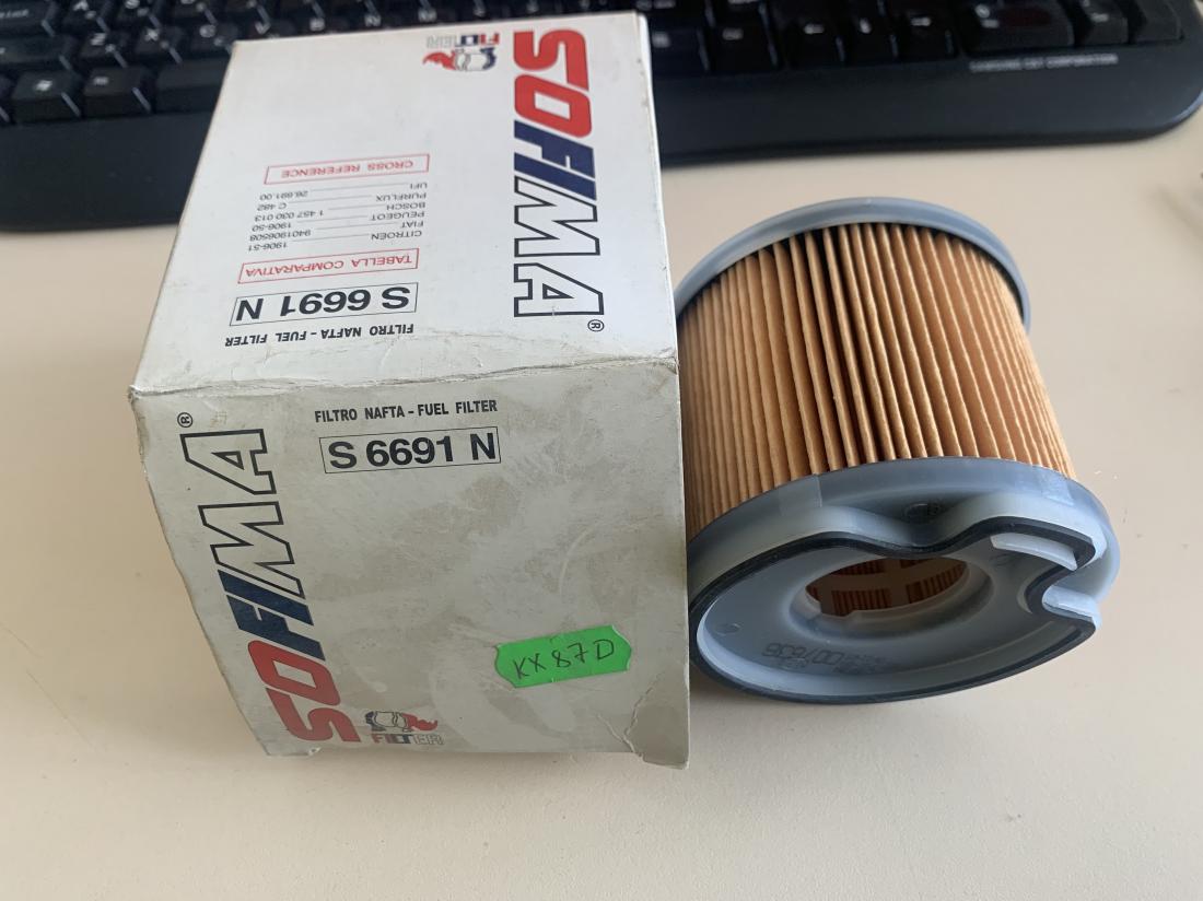 Купити Фильтр топливный до Tesla | KX87D