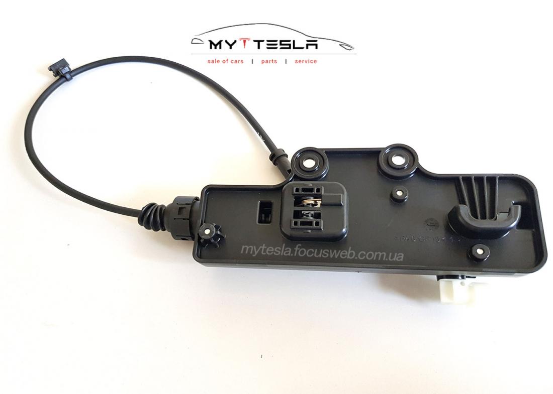 Купити Привід замку капота LH до Tesla | 1061816-00-D