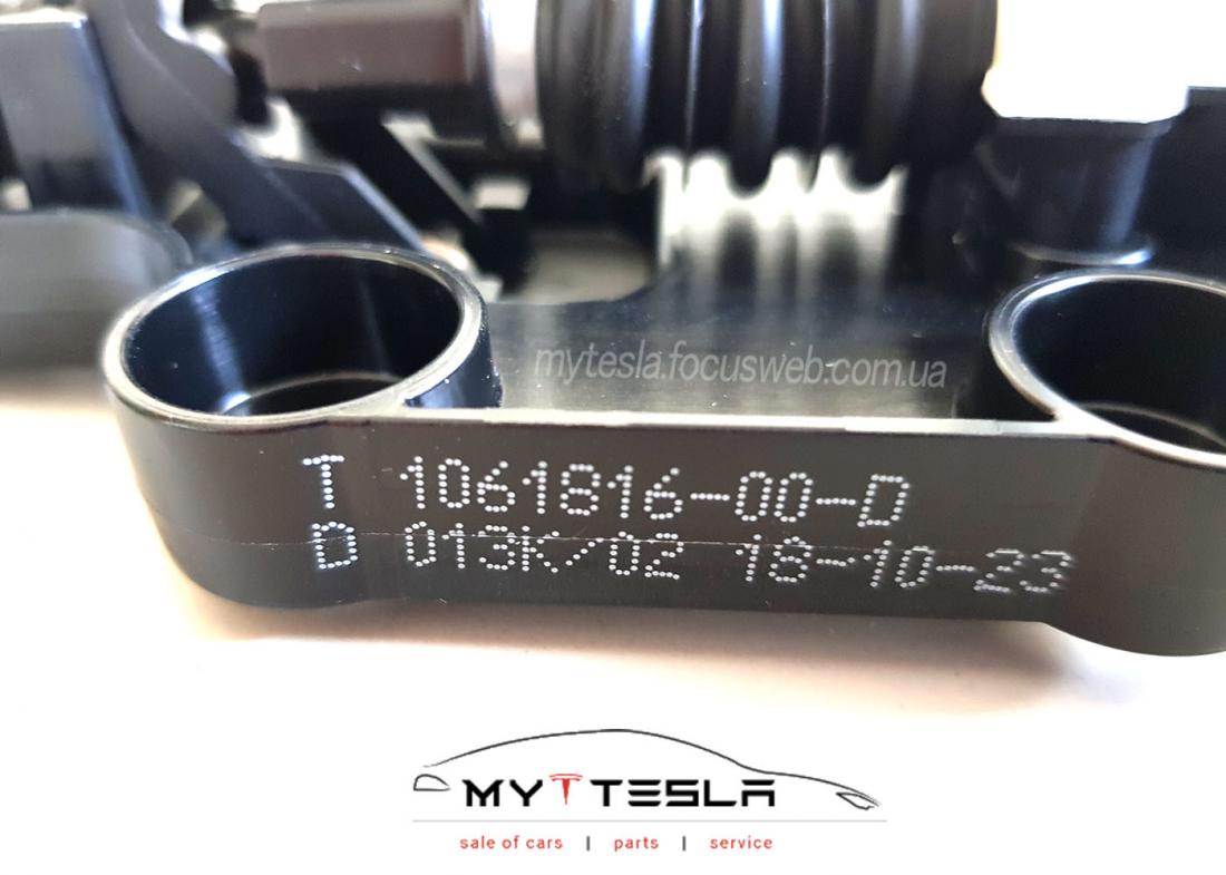 Купити Привід замку капота LH до Tesla | 1061816-00-D