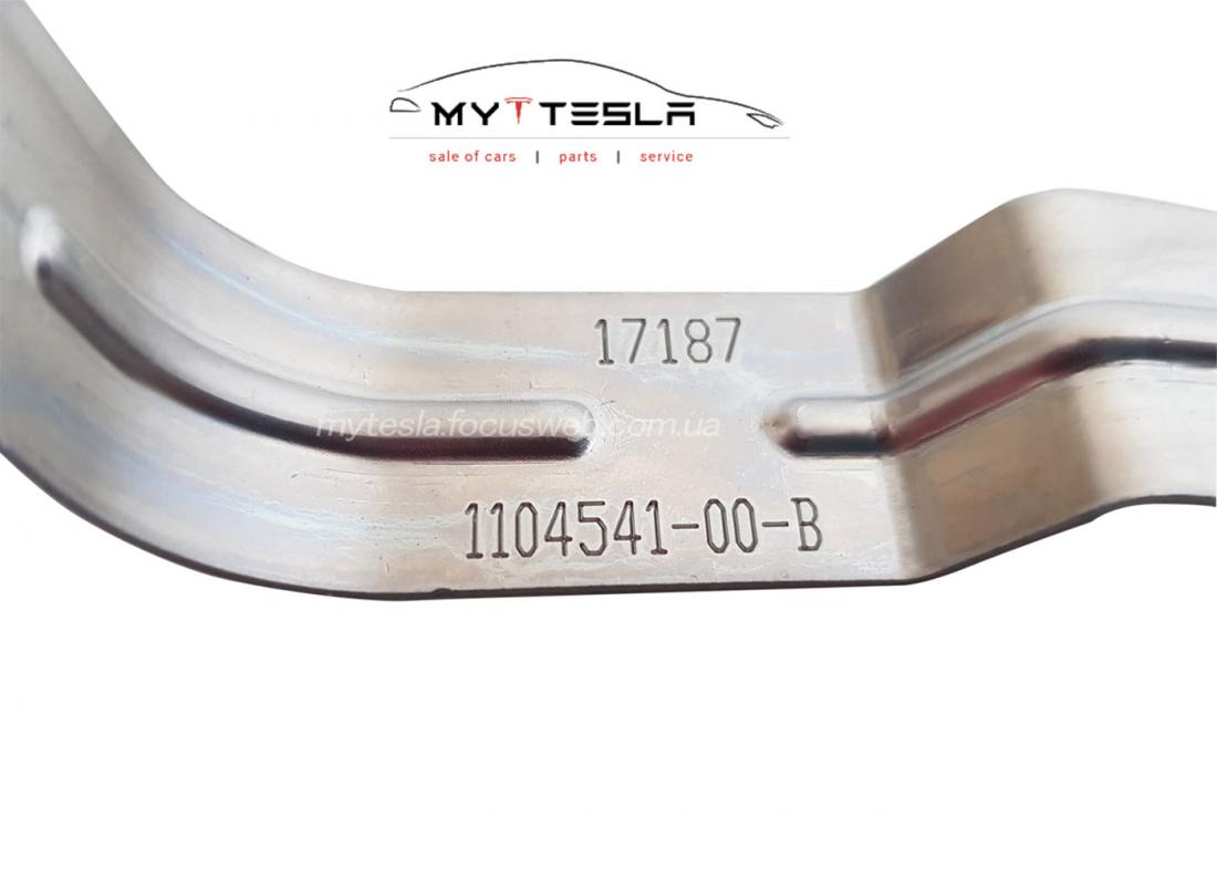 Купити Кронштейн підкрильника переднього RH до Tesla | 1104541-00-B